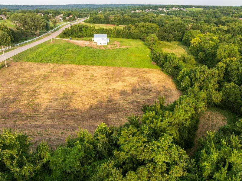 30805 W Ryan Rd, Grain Valley, MO 64029