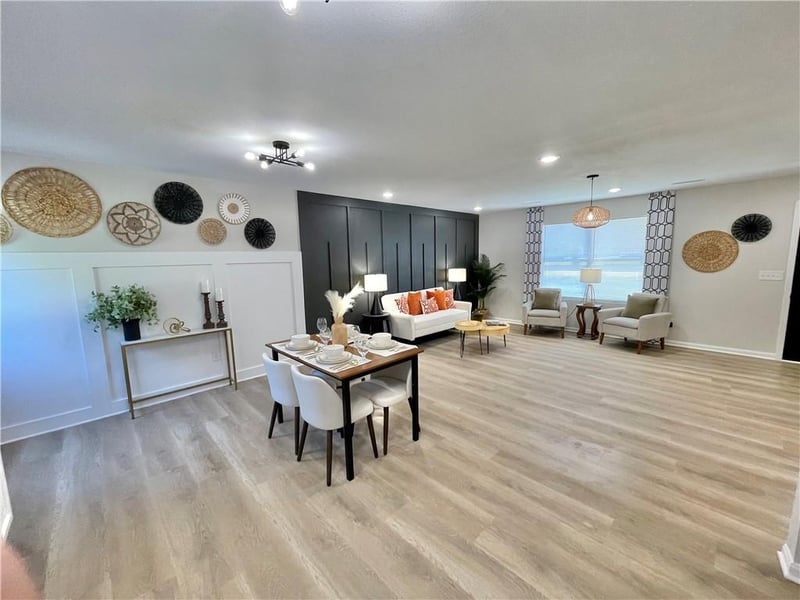 302 Gum St, Garden City, MO 64747