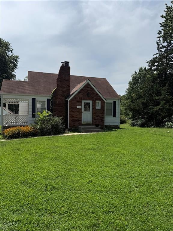 211 NE 82 Ter, Kansas City, MO 64118