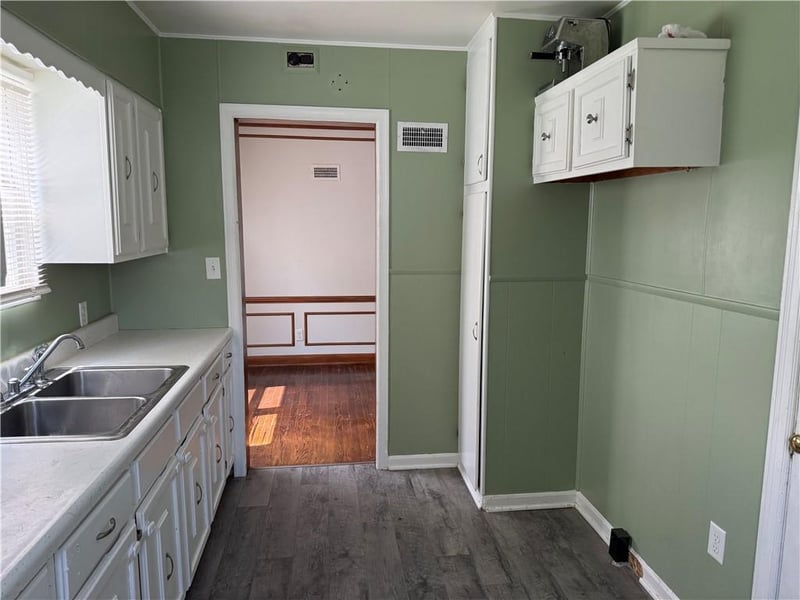 211 NE 82 Ter, Kansas City, MO 64118