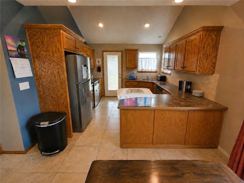 1805 Eastridge Ave, Cameron, MO 64429