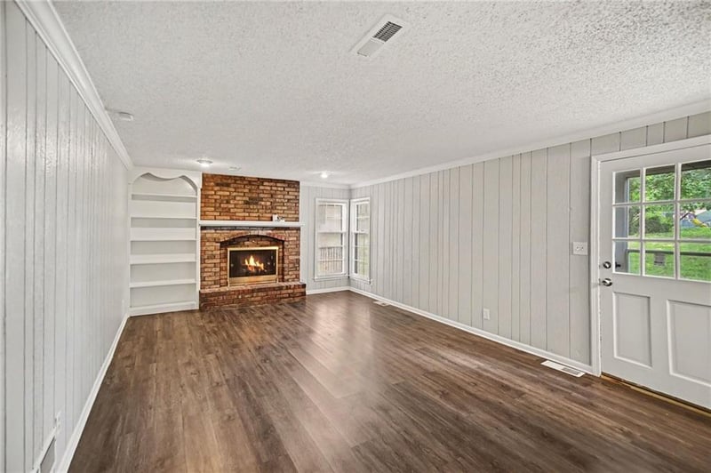 11901 E 54th Ter, Kansas City, MO 64133