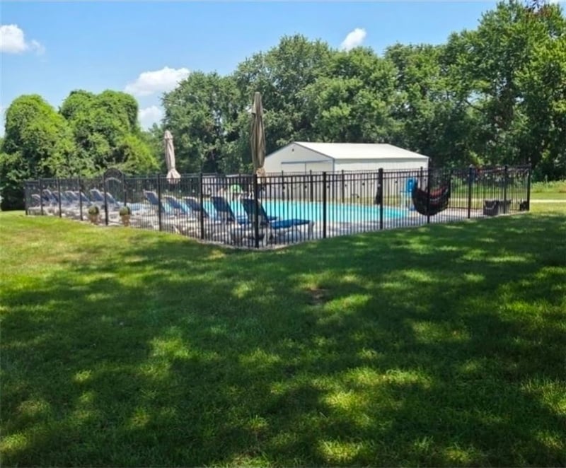 13004 E State Route 150 Hw, Kansas City, MO 64149