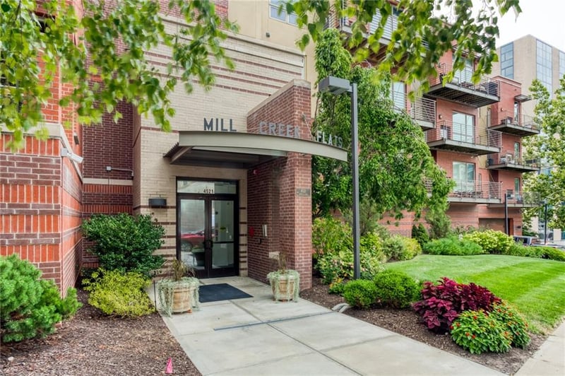 4521 Wornall Rd #210, Kansas City, MO 64111