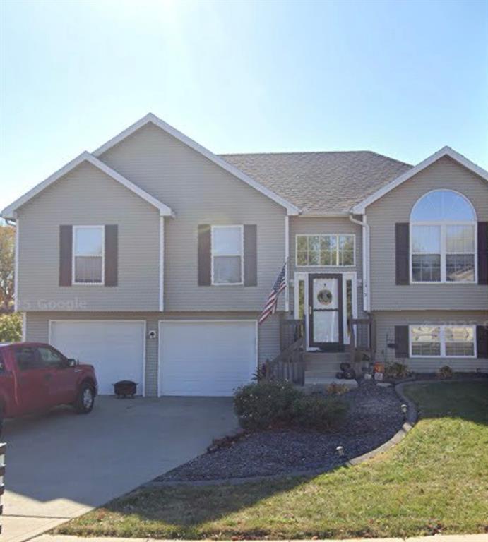 1319 NE 105th Ter, Kansas City, MO 64155