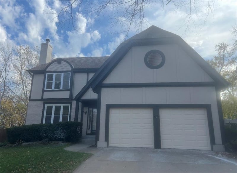 8807 W 132nd Ter, Overland Park, KS 66213