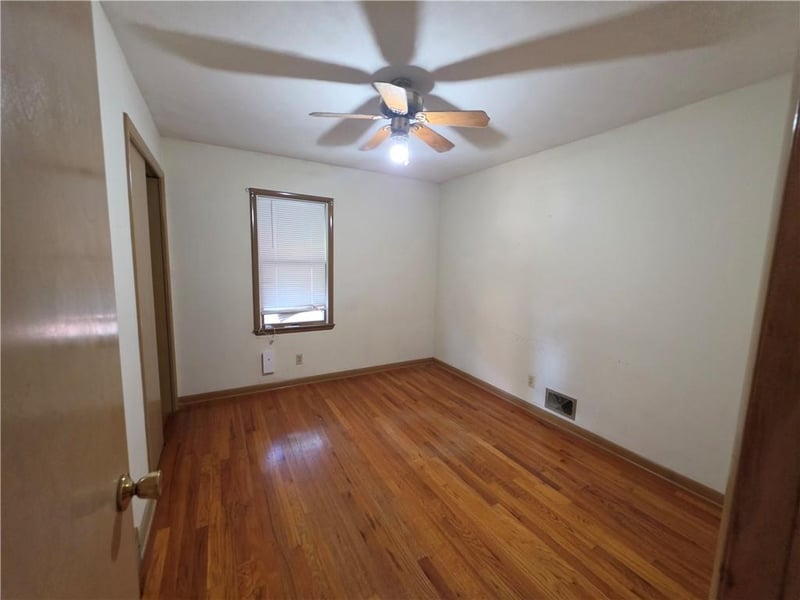 2126 S 48th St, Kansas City, KS 66106