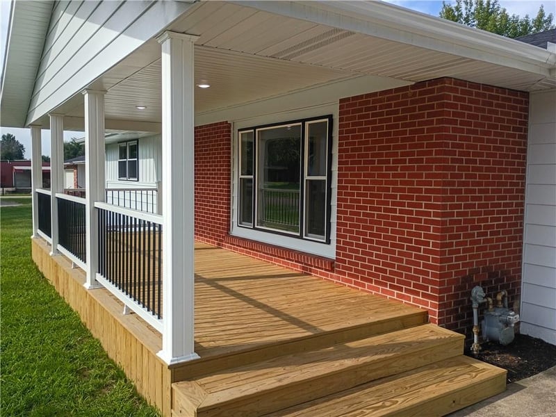 1013 N Alanthus Ave, Stanberry, MO 64489