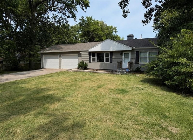 8810 E 71st Ter, Kansas City, MO 64133