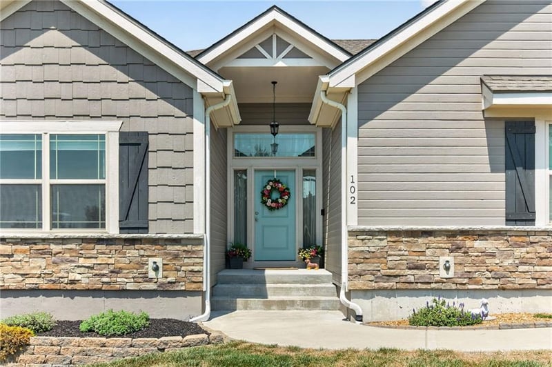 102 Dorchester Dr, Plattsburg, MO 64477