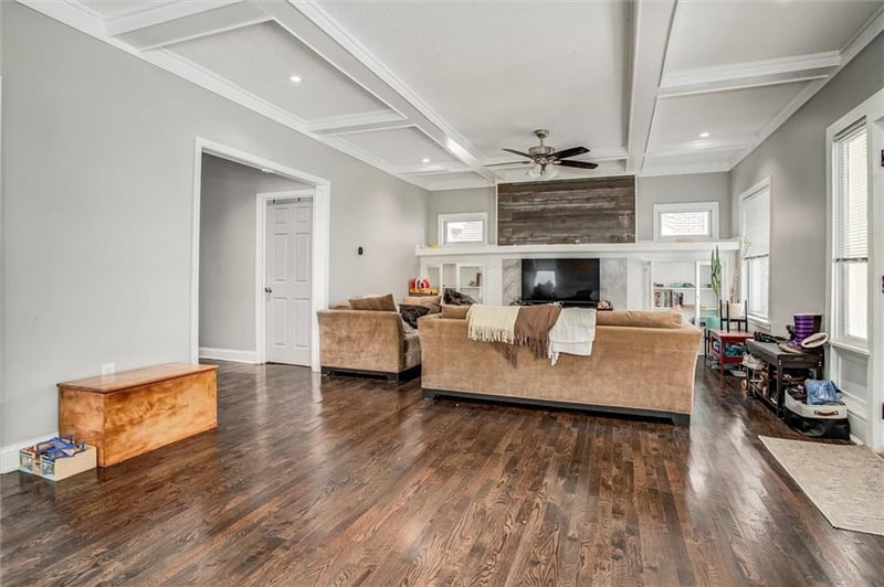 3416 S Benton Ave, Kansas City, MO 64128
