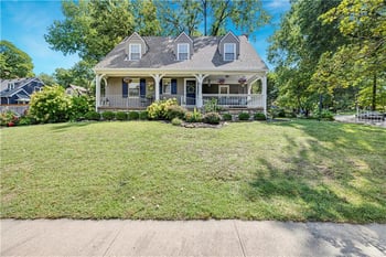 6811 Rockhill Rd, Kansas City, MO 64131