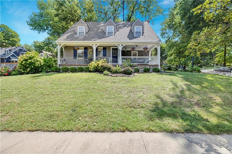 6811 Rockhill Rd, Kansas City, MO 64131