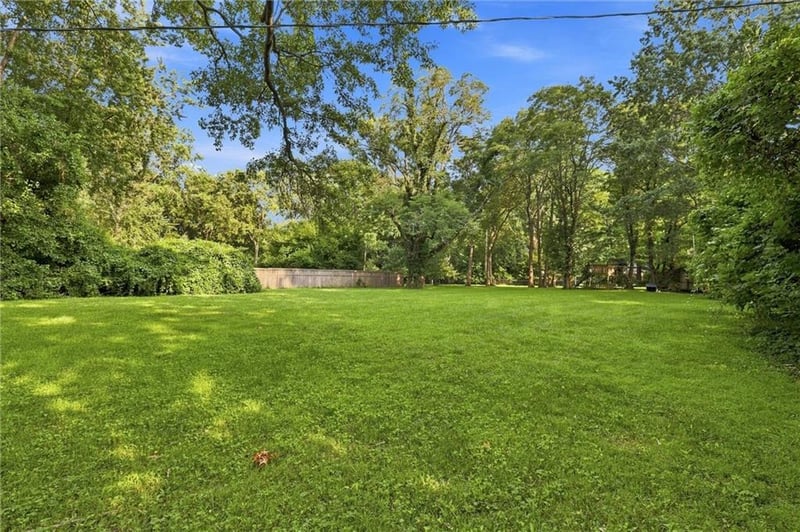 2301 95th St N/A, Leawood, KS 66206