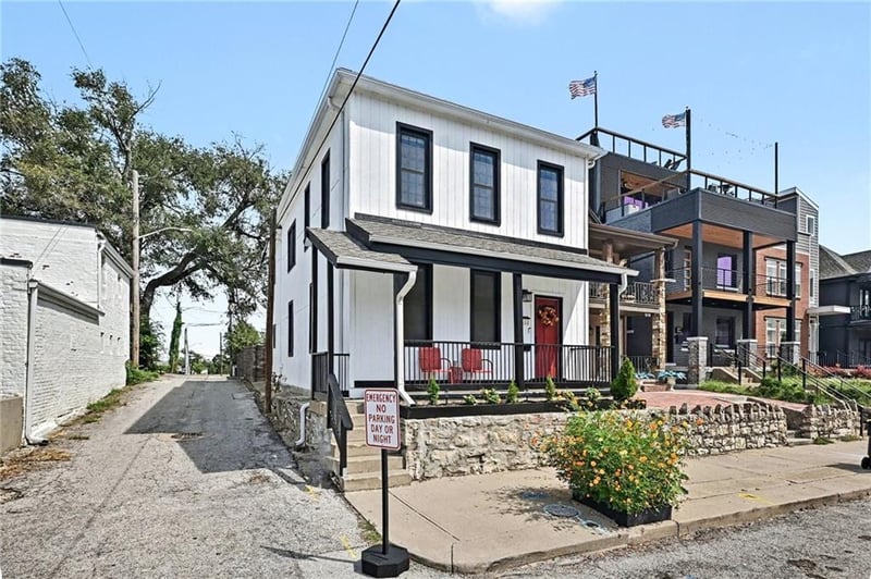 1112 Missouri Ave, Kansas City, MO 64106