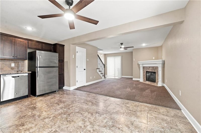 8329 N Spruce Ave, Kansas City, MO 64119