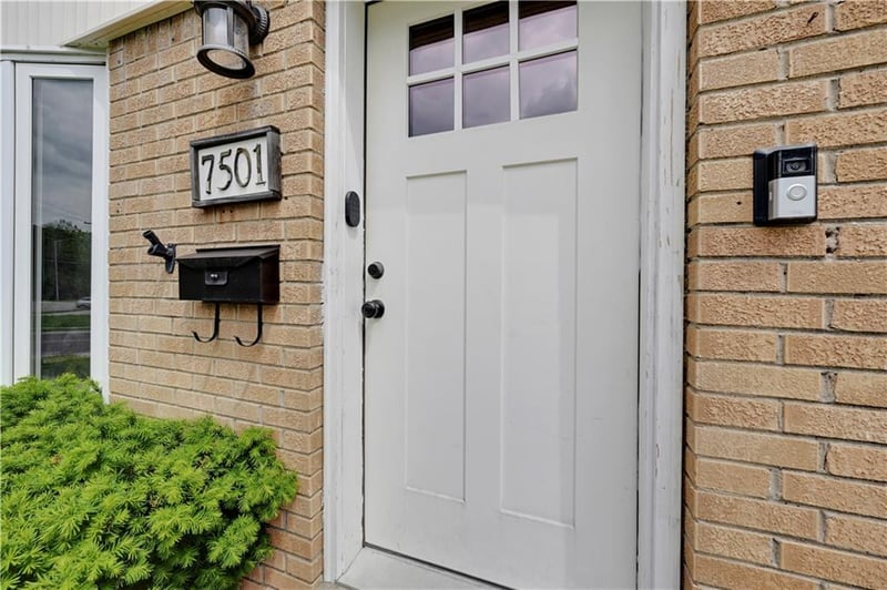 7501 Lowell Ave, Overland Park, KS 66204