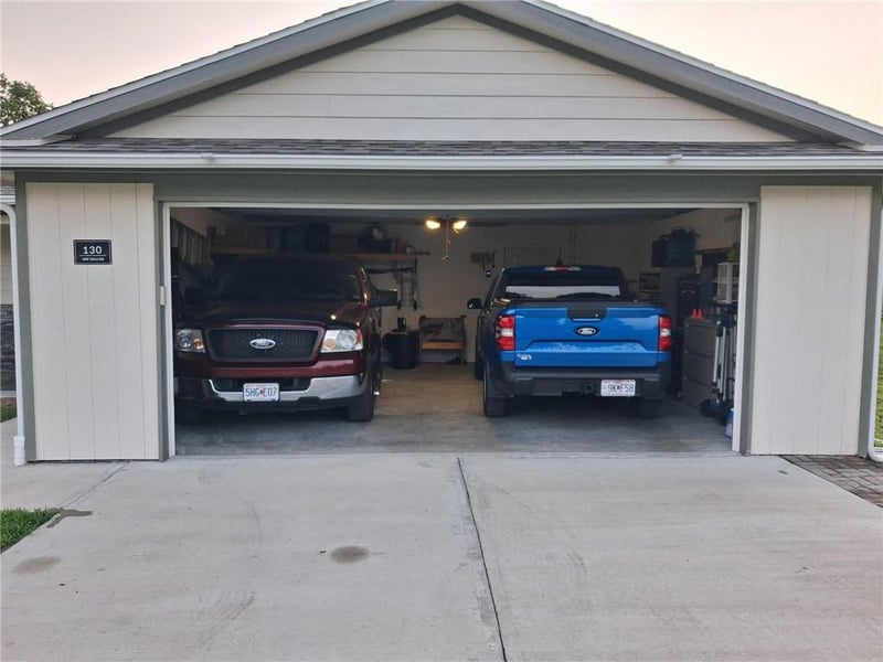 130 NW 181st Rd, Warrensburg, MO 64093