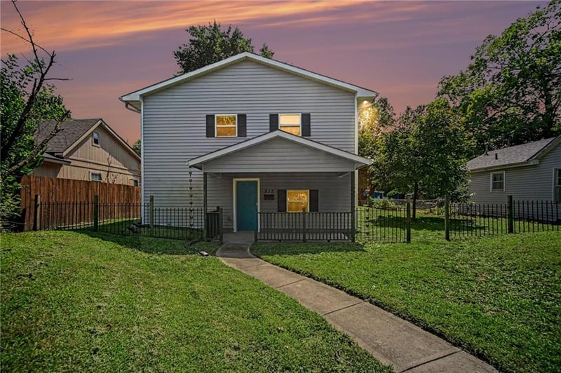 515 W Santa Fe St, Olathe, KS 66061