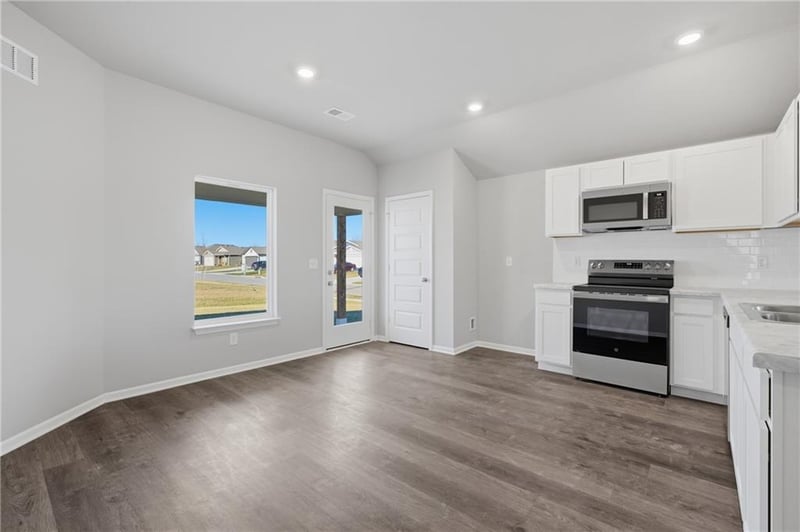 891 N Pear St, Gardner, KS 66030