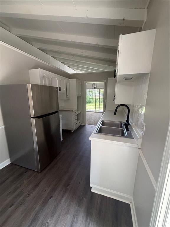 8427 Marsh Ave, Raytown, MO 64138