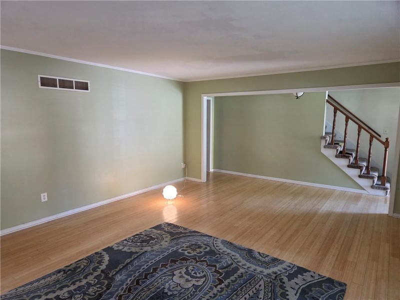 11109 E 71st Ter, Raytown, MO 64133