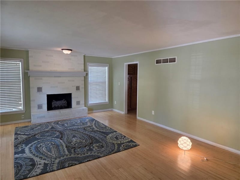 11109 E 71st Ter, Raytown, MO 64133