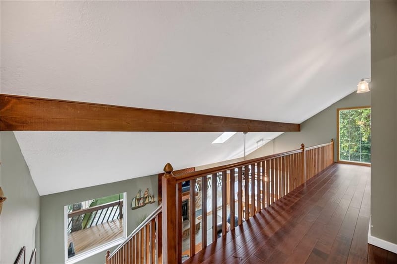 1563 Spring Valley Rd, Osage Beach, MO 65065