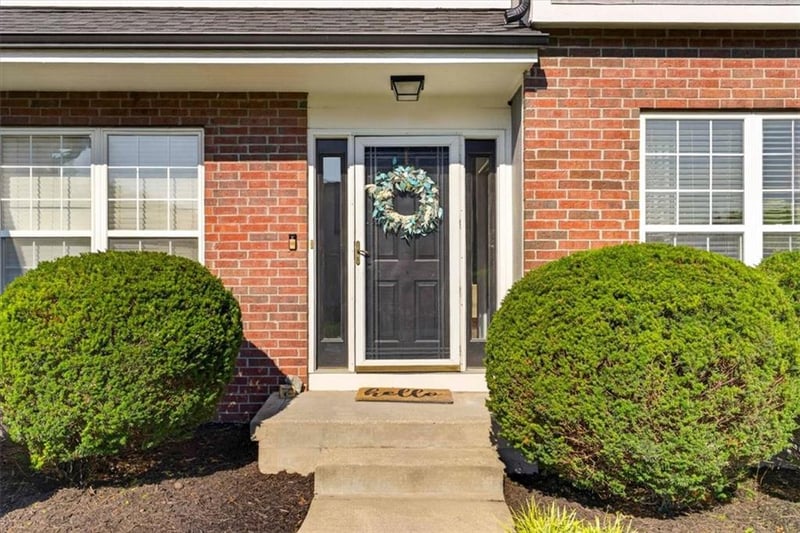 5304 Payne St, Shawnee, KS 66226