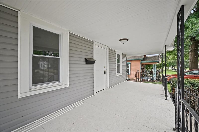 619 S Ash Ave, Independence, MO 64053