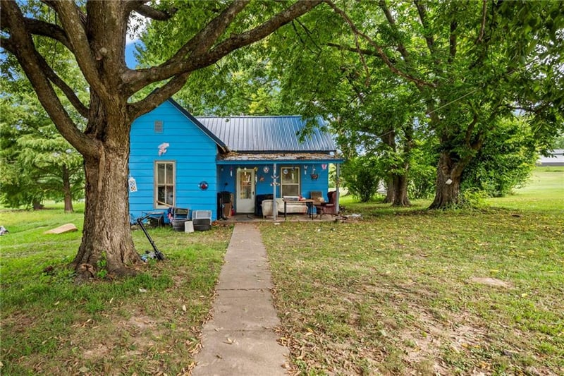 714 W 6th St, Carrollton, MO 64633