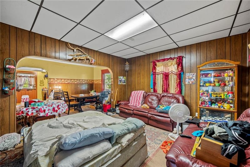 714 W 6th St, Carrollton, MO 64633