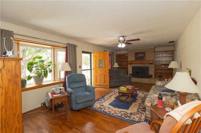 4100 Main St, Parsons, KS 67357