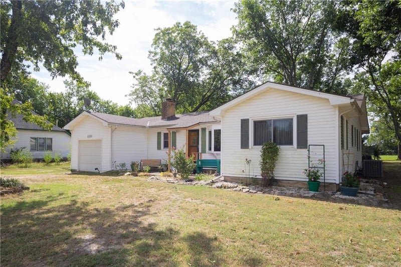 4100 Main St, Parsons, KS 67357