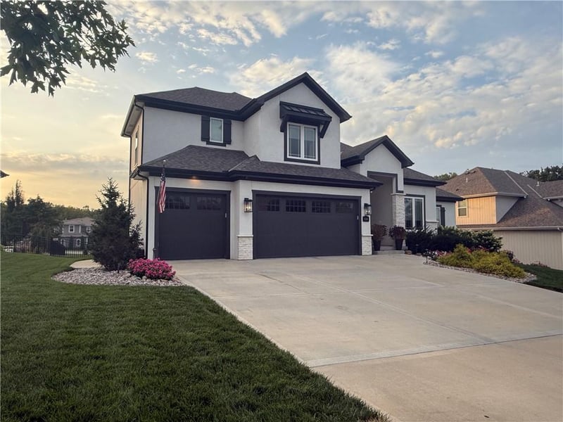 9280 Brownridge St, Lenexa, KS 66220