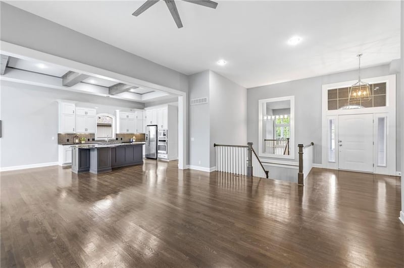 13112 W 170th St, Overland Park, KS 66221