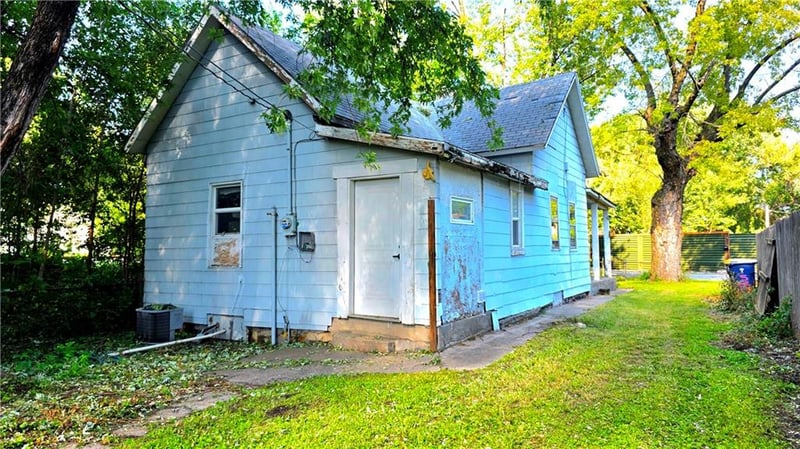 520 N Garland Ave, Kansas City, MO 64120