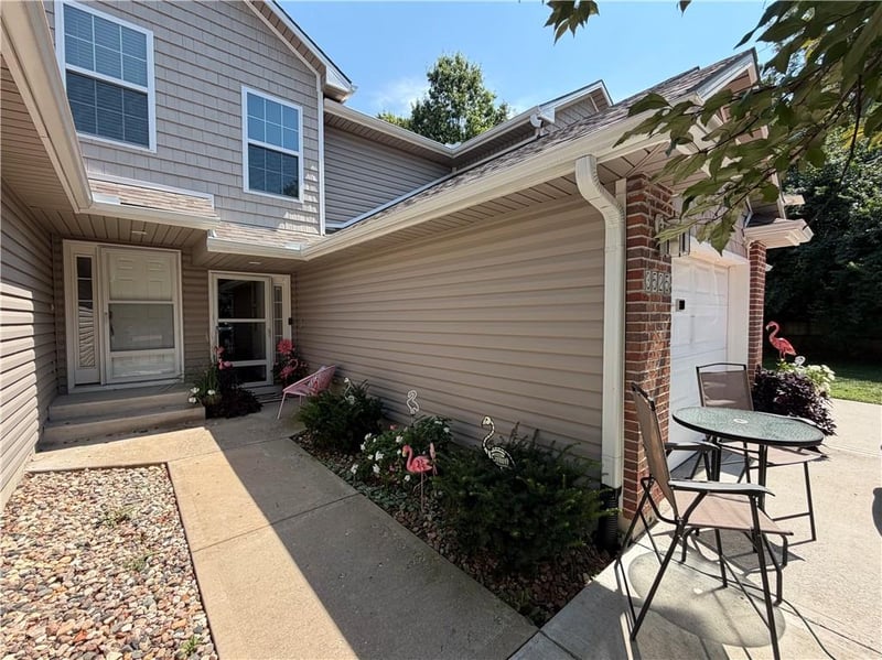 3525 NE Austin Dr, Lee's Summit, MO 64064