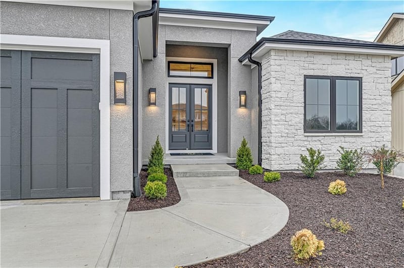 16284 S Allman Rd, Olathe, KS 66062