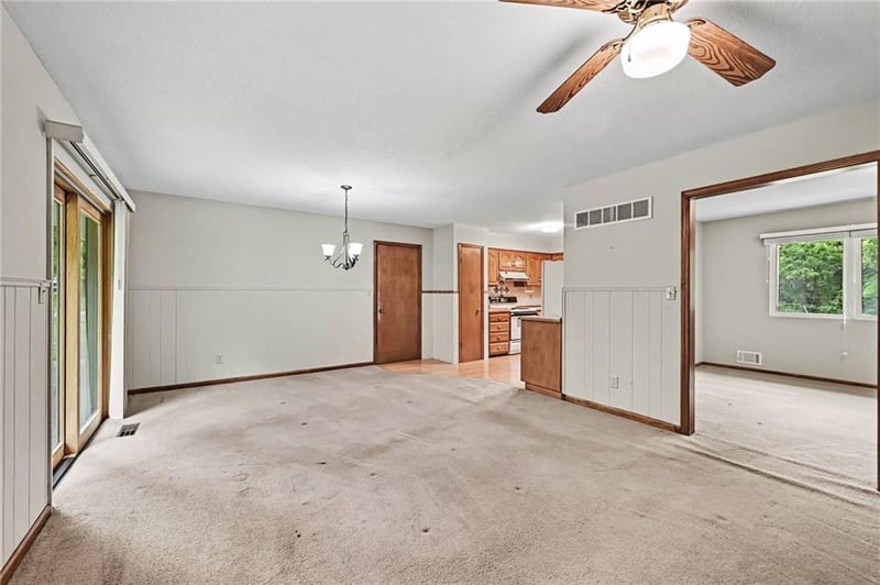 708 Melrose St, Liberty, MO 64068