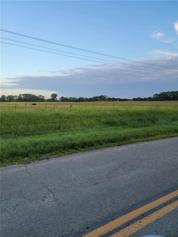 Mm Hwy & Ne 175 Road Hw, Knob Noster, MO 65336