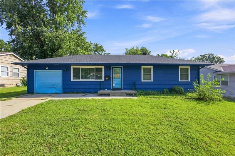 11403 Jackson Ave, Kansas City, MO 64137