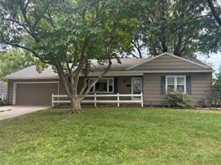 5509 W 70th Ter, Prairie Village, KS 66208