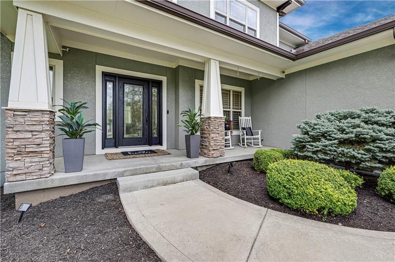 15209 King St, Overland Park, KS 66221