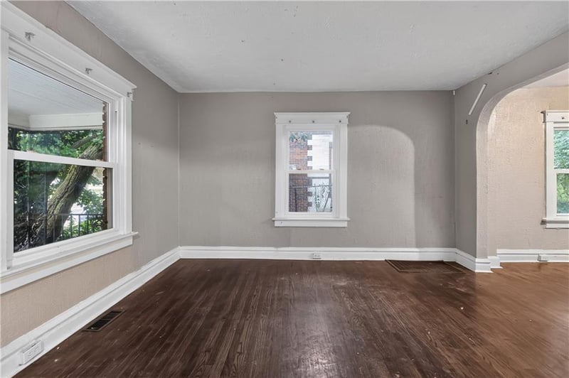 5026 The Paseo Blvd, Kansas City, MO 64109