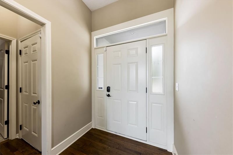 561 N Evergreen St, Gardner, KS 66030