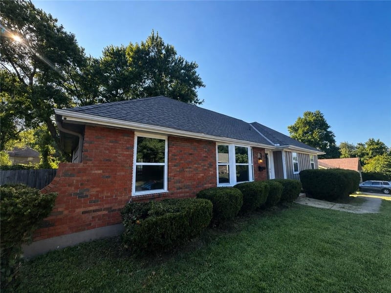 7504 Overton Ave, Raytown, MO 64138
