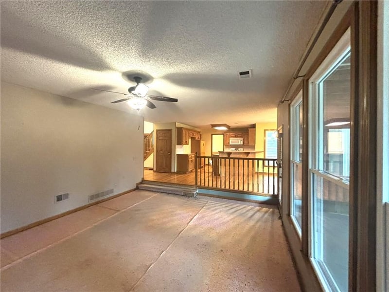 12411 S Alcan St, Olathe, KS 66062