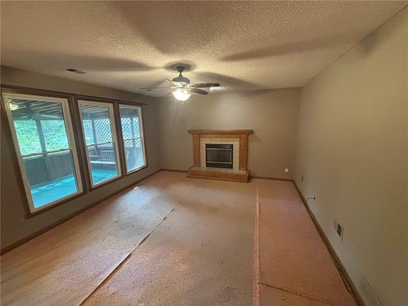 12411 S Alcan St, Olathe, KS 66062