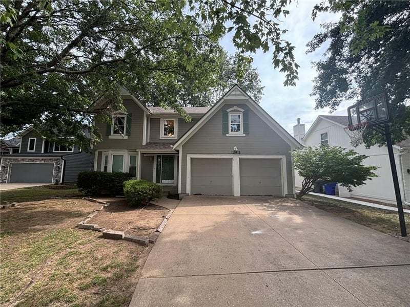 12411 S Alcan St, Olathe, KS 66062